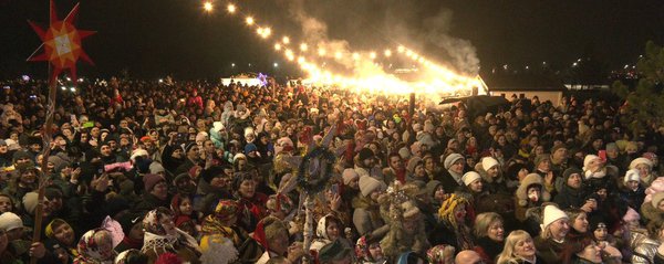 На Прикарпатті встановили рекорд із наймасовішого виконання колядки (ВІДЕО)