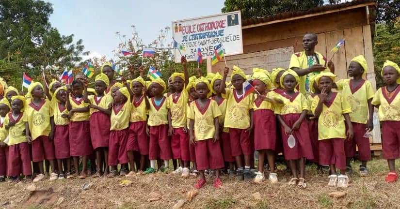 Students from the Central African Republic with Russian flags