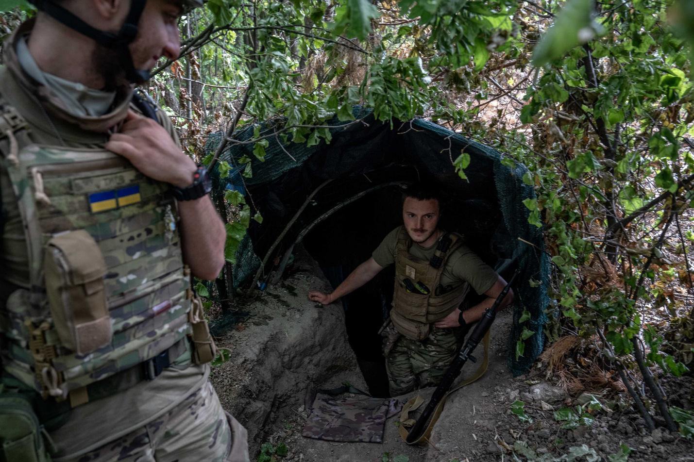 Головне завдання піхоти під час оборони — вкопатися в землю і тримати позиції