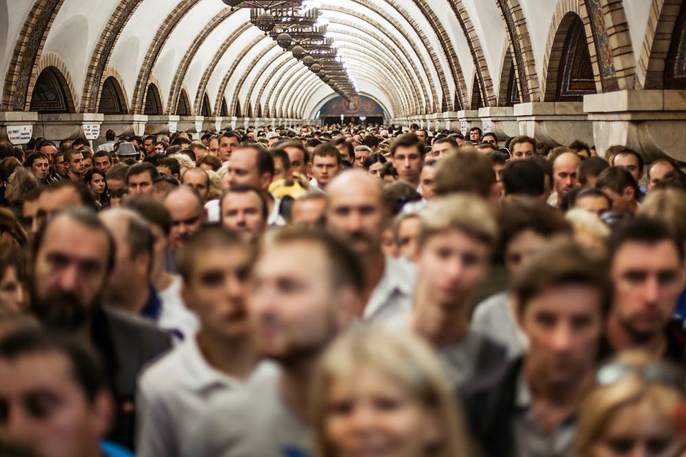 "Червона гілка" в годину пік: фото 5 каналу