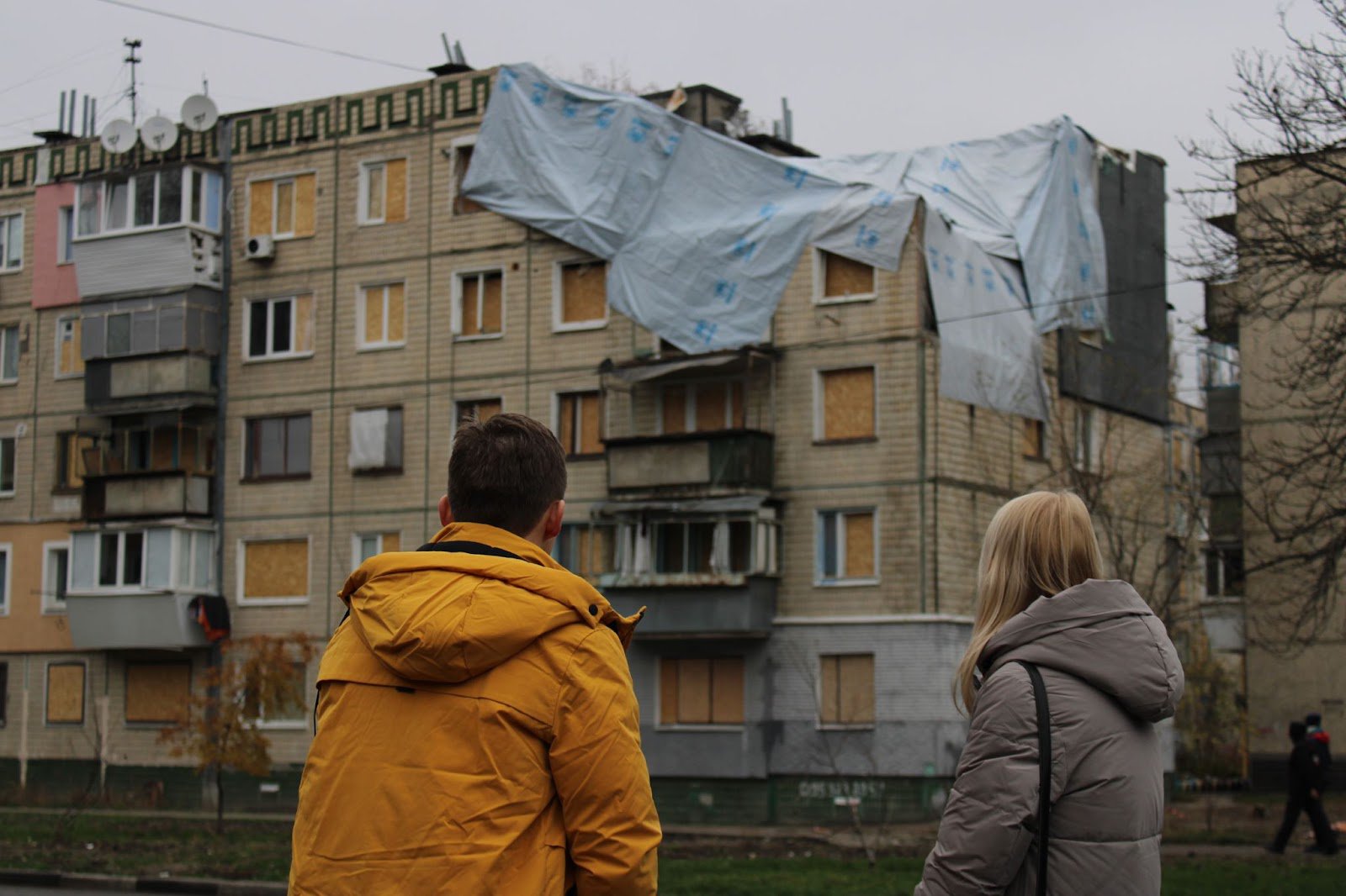 Снаряд влучив у житловий будинок у Нікополі