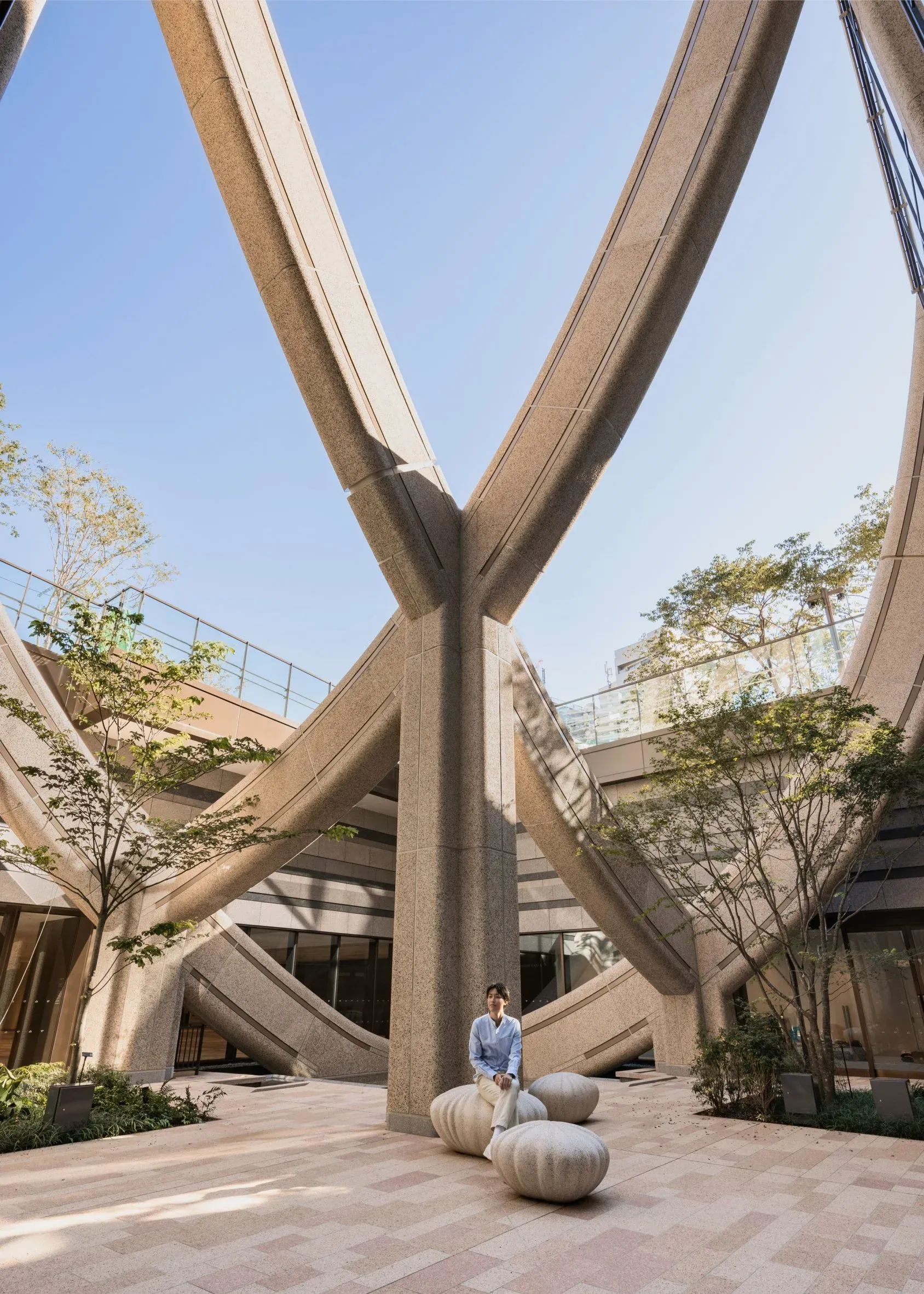 heatherwick-studio-azabudai-hills-district-tokyo_dezeen_2364_col_8-scaled