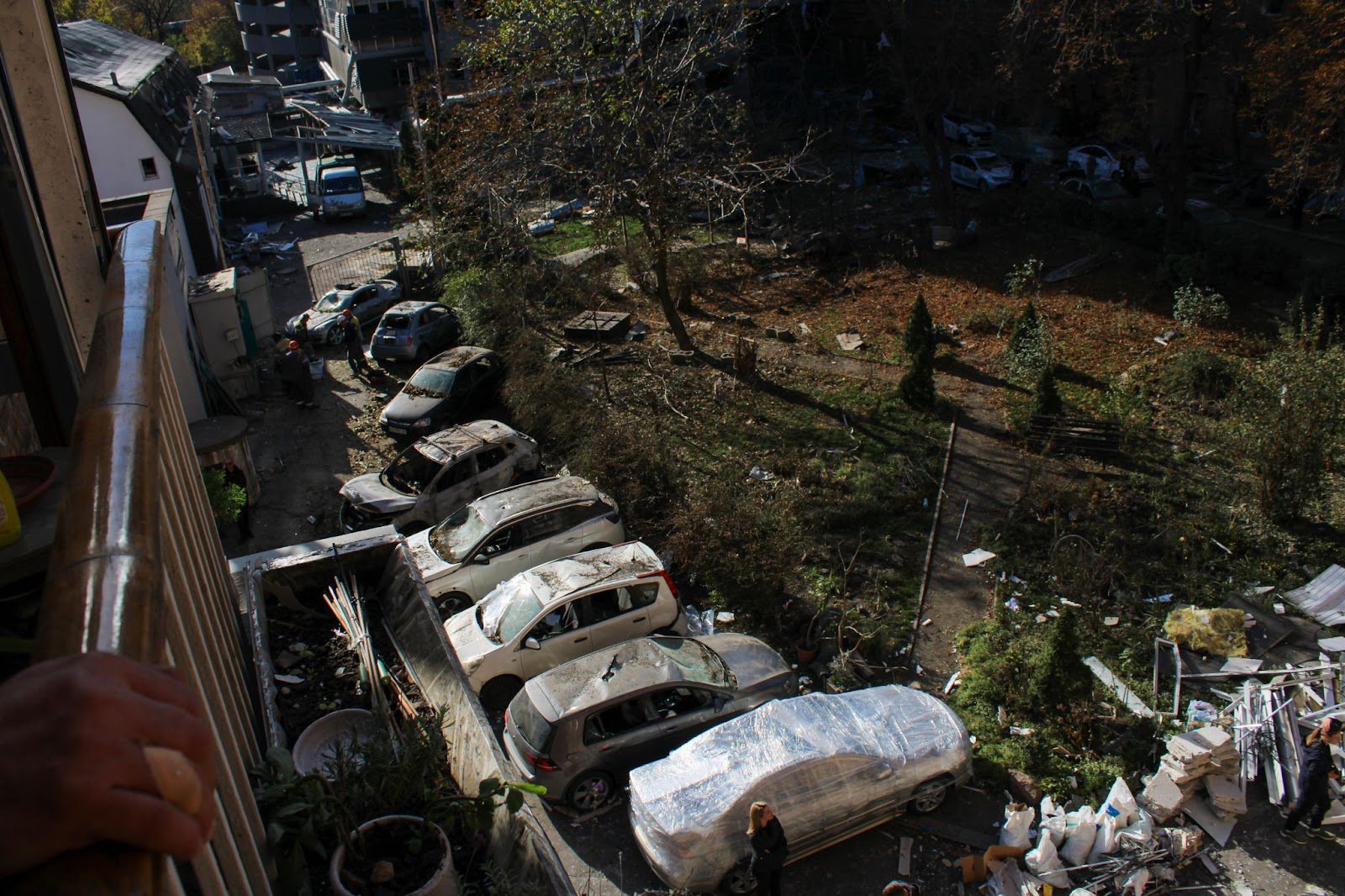 The yard of a building that was hit by a Russian missile. Author's photo