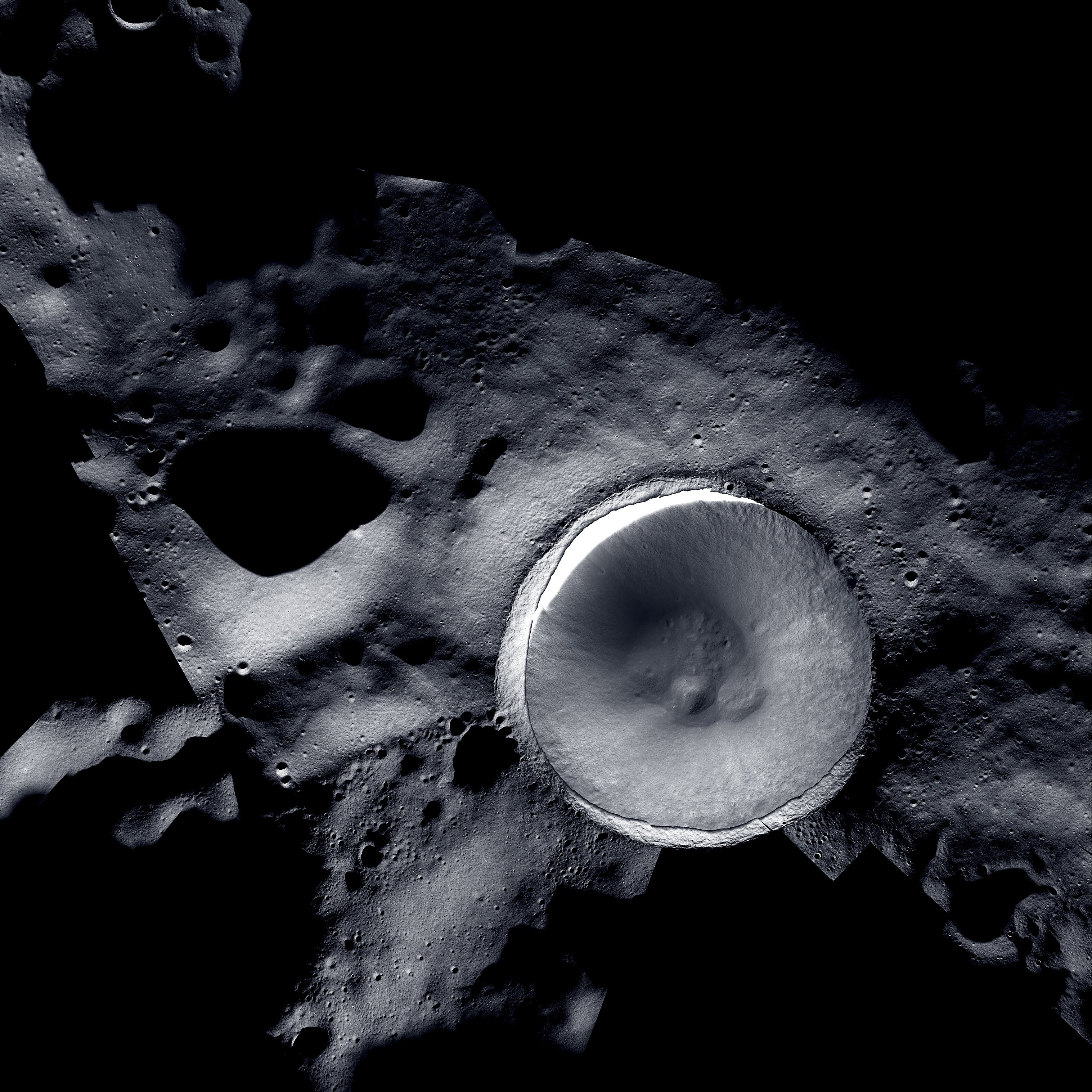 shadowcam_shackleton_crater_mosaic_072823 Фото дня, місяць, наса, наука