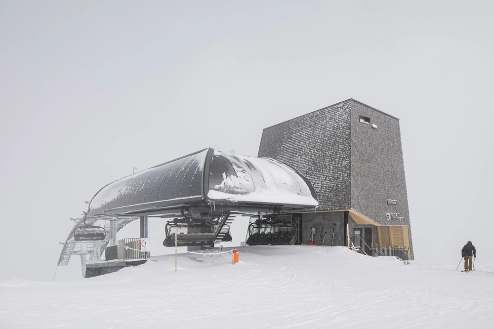 snohetta-hornbahn-2000-timber-viewing-tower-architecture-austria_dezeen_2364_col_13.webp