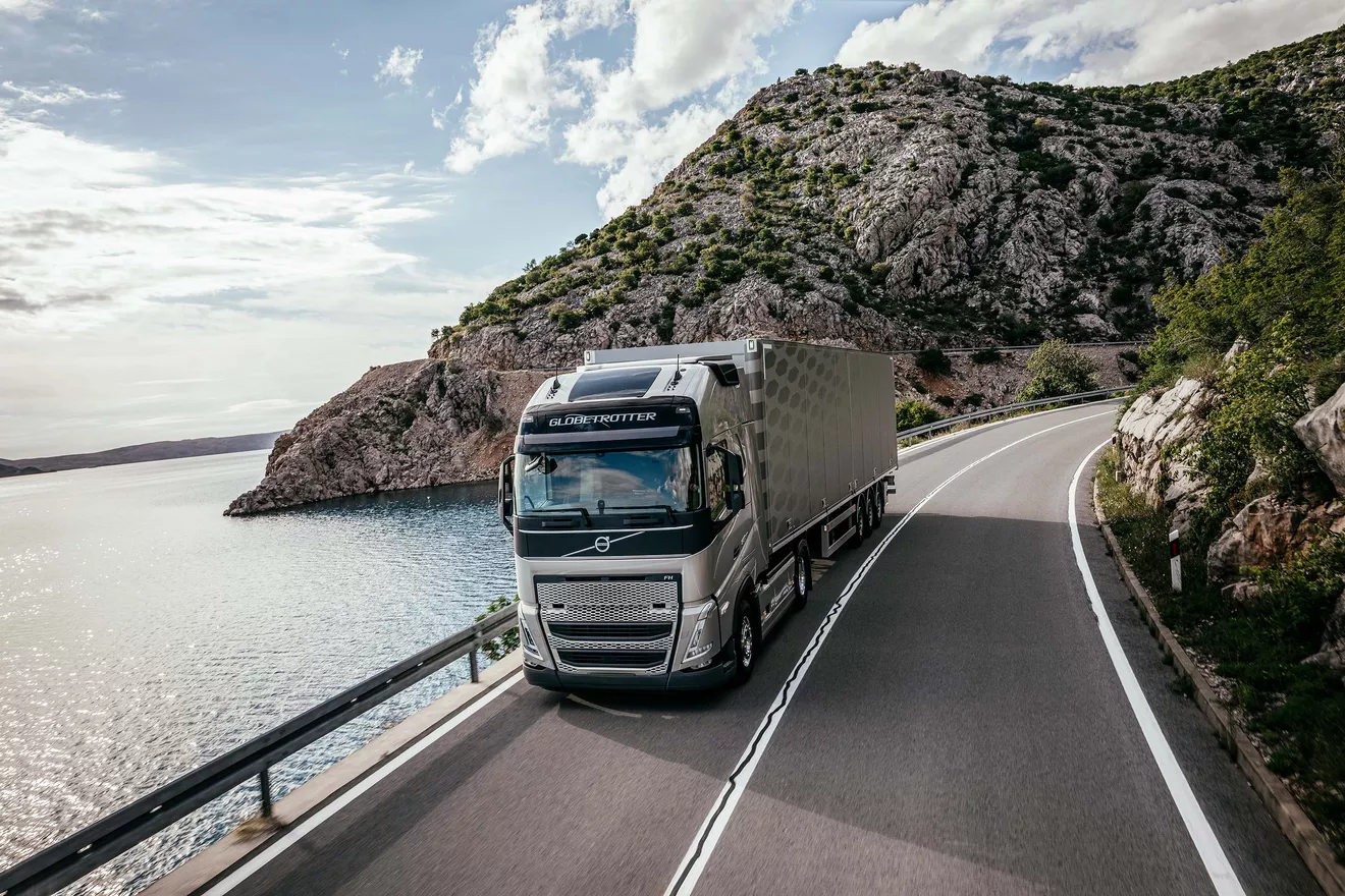 електровантажівка Volvo FH